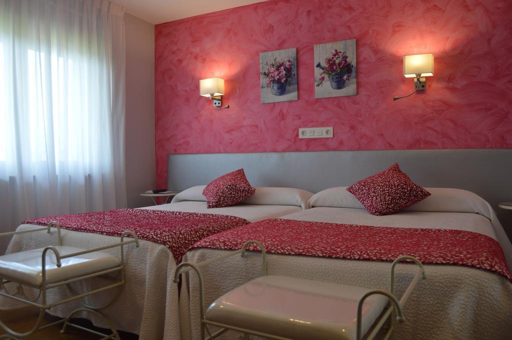 Hotel El Pinar Villapedre Dış mekan fotoğraf